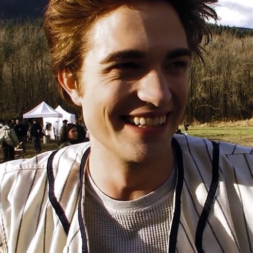 3.5M views · 76K reactions | i never looked this good in pe class | The Twilight Saga | Facebook