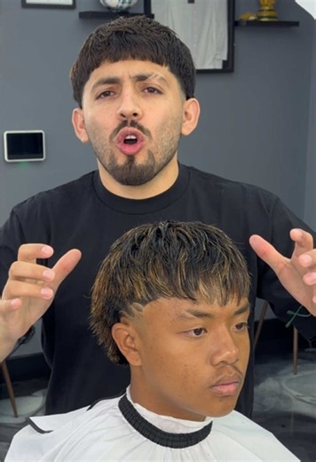 Todo queeeeeeeee😳#texturedfringe #makeyourstmnt #tiktokshop #stmnt #tiktok