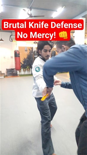 knife defense reality check #selfdefense #trending #karate #shorts #usa #taekwondo #india #kravmaga