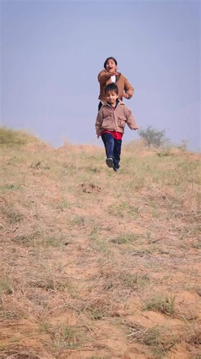 MK STUDIO on Instagram: "झोपड़ी 🛖 में कोन है 😱#mkstudiovlogs #emotional #sad #merrychristmas"