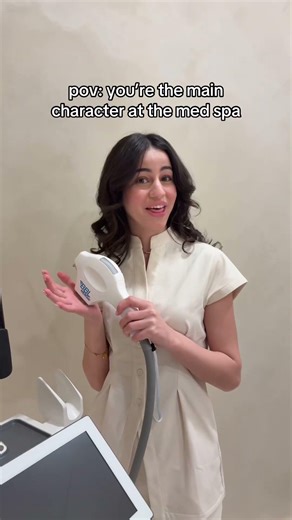 everybody say hi to Juju 🤭 your estie bestie! #tampa #medspa #templeterrace #altera #selfcare