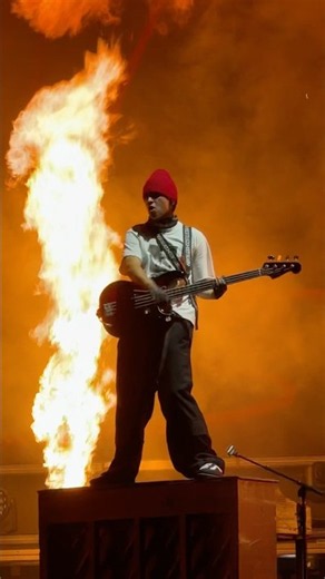 Twenty One Pilots - “Heathens” Live en Madrid 💥 ‪@twentyonepilots‬ #twentyonepilots
