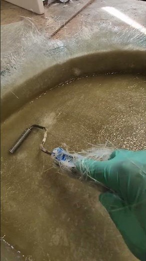 How to Remove Bubbles from Wet Laminate — Quick Fix! 💨✨