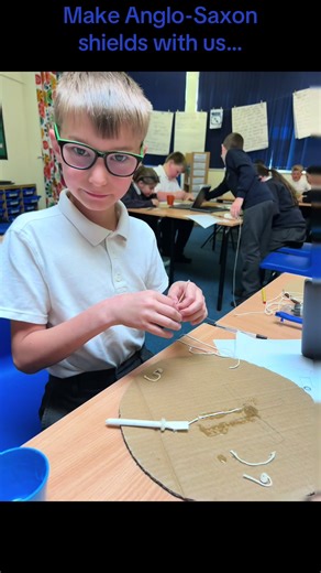 Year 5 have been busy making Anglo-Saxon inspired shields this week. Xx 🛡️ #art #painting #history #anglosaxons