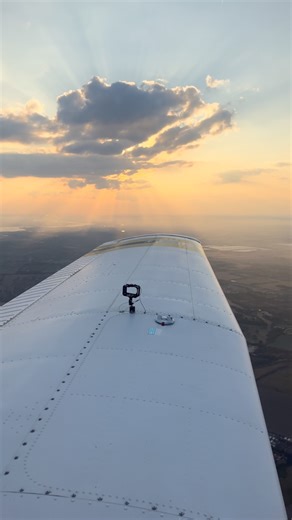 1.4K views · 101 reactions | Took an evening flight last night. One of the best times to fly I think. Smooth air, quiet frequencies, light traffic. When is your best time of day to fly? #generalaviation #flying #flight #pa28 #pilotlife #privatepilot | The Flying Reporter | Facebook