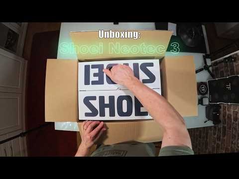 Unboxing: Shoei Neotec 3