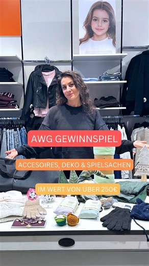 AWG Mode on Instagram: "BEENDET: Ihr Lieben! 💛 Wir verlosen wieder tolle Highlights aus unserem Sortiment ✨ Alles, was du im Video siehst, kannst du jetzt bei uns gewinnen! 🎉 Und mitmachen ist wirklich einfach: ✅ Folge uns auf Instagram: @awgmode ✅ Markiere zwei Freunde in den Kommentaren unter diesem Reel 💫 Wenn du deine Gewinnchance verdoppeln möchtest, teile das Reel in der Story! 📅 Teilnahmeschluss: Sonntag, 30. November 2025 Alle Artikel sind natürlich auch in unseren AWG Filialen oder 