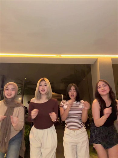 @Ochaatry @salsabilaamll @Lenimys