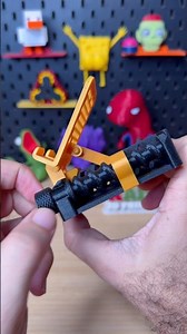 3D Printed Phone Stand That Turns Into a Storage Box