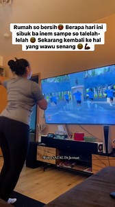 Ujang diluar kong ba angin jadi musti pemanasan sebelum pu kursus kong berkat anak baik,, papa mantu libur ini 2 minggu jadi mo panas mo ujang,, papa mantu bersedia jadi wawu pe sopir for antar jemput pa wawu pi kursus sekalian jemput depe cucu2 yang dia syg skali..🙏🏽🙏🏽 Tuhan baik sekali 😭😭 Kiapa ? karena cuaca so 1 minggu fol ini ujang hari2 dari pagi sampe sore... | Wawu SATAL Di Jerman