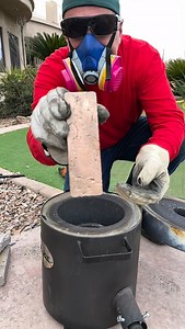 Making golden velociraptor claw #Dinosaur #Fossil #golden The golden alloy in this project was made from scratch by using 90% copper, 5% zinc, and 5% bismuth | Joe Richards