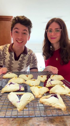Easy Purim Hamentashen Recipe with Miriam Mazagui