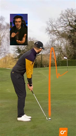 Most golfers blade or chunk chips because their ball position is killing them ⛔️ 👉 Fixing this instantly makes contact cleaner, spin more predictable, and distance control way easier. I used this exact tweak (plus a simple drill) on my way to a 3 handicap. 💬 Comment “strike” below and I’ll show you exactly how I did it. | JON GOLF AU