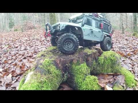 TRAXXAS Defender TRX4