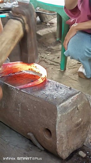 the process of making tools for fishing hooks #blacksmithing #modeindonesia