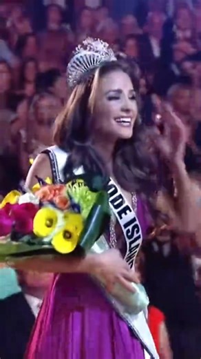 Miss Universe 2012 Olivia Culpo 🇺🇸 #missuniverse #missuniverso #beauty #fashion #oliviaculpo #pageantrymoments | Pageantry Moments