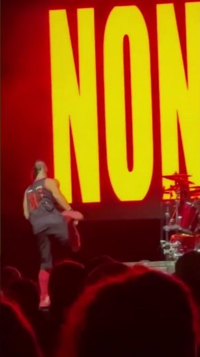 HERE WE GO! Nonpoint live! ‪@NonpointOfficial‬ ‪@CheVelle‬ ‪@amiraelfeky‬ ‪@OMandMTV‬