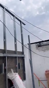 797K views · 10K reactions |  Terminó de construir toda la parte de adelante en la azotea del 3er piso de su casa con Drywall‼️ (tabla roca en México, Gypsum en Colombia, Metalcon en Chile, Pladur España o Sheetrock en Estados Unidos ) #steelframing VS #drywall Tiempo: 3 semanas Lugar: Surco - Lima - Perú | Drywall Hogar Especialistas | Facebook