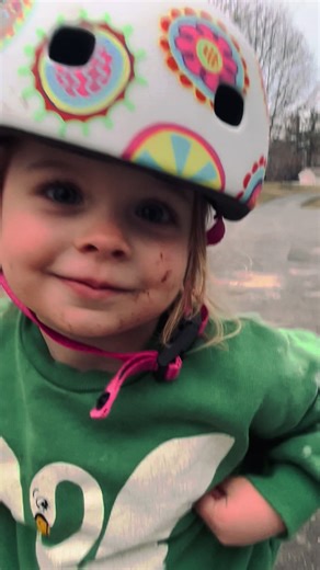 You know the rules! As we enter into scooting season, let’s be sure we protect those orecious noggins. For this weekend only, get 25% off a Micro Helmet with any purchase of a Micro Scooter or Balance Bike (discount applied in cart) #microscooters #scooter #safetyfirst