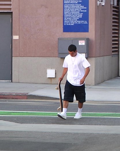 100K views · 6.6K reactions | @jon1of1 in the new Accel Slim Mid.  @kevperez The Old-School Tennis Accel Slim Mid.  Inspired by vintage 80’s athletic trends, this collection brings a fun and bold use of color with a spark of high-end materials. A bright and sporty pack with a touch of class.  Available now on esskateboarding.com and your local skate shop #eS_Accel_Slim_Mid #eSskateboarding #ThankYouSkateboarding #sneakers #sneaker | éS Skateboarding | Facebook