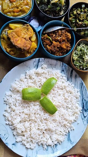 90K views · 1.4K reactions | Lunchtime food eating video #lunchtime #food #eating | Royal Bengal Eater | Facebook