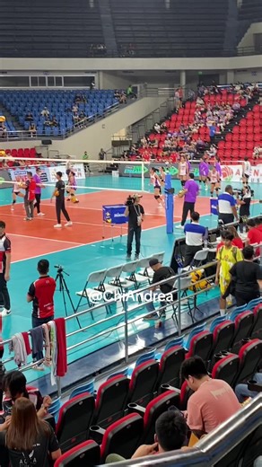 F2 players Arrival 💛❤️ #fyp #pvl #pvl2023 #f2 #f2cargologistics #f2logisticscargomovers