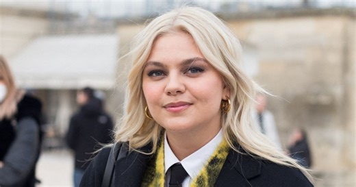"On ne le verra jamais" : Louane se confie sur un tatouage très symbolique (et bien caché)
