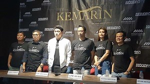 Chord Gitar dan Lirik Lagu Ayah - Seventeen, Kunci dari A: Aku Hanya Memanggilmu Ayah - Tribunnews.com