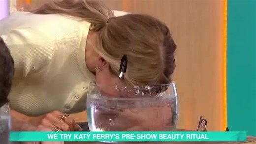 Dermot O’Leary suffers injury live on This Morning after taking part in celebrity wellness ritual