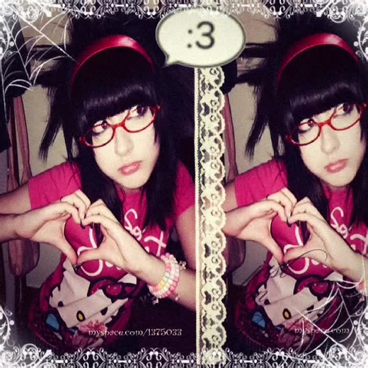 geeky scene is my favorite style #fyp #scenekid #geekchic #2006 | scene kid