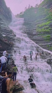 At a distance of 40 km from Jabalpur, Nidan Falls is an amazing waterfall located at Katangi near Jabalpur, Madhya Pradesh. Often referred to as Katangi Waterfall, it is one of the scenic waterfalls in Madhya Pradesh, and among the best places to visit near Jabalpur. Video by @_its_vijay_pal_ #nidanfalls #jabalpur #madhyapradesh #travel #india #tripuntold | TripUntold