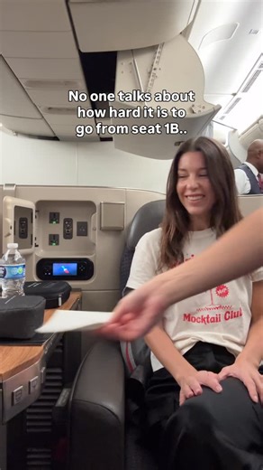 Rachel | Points & Miles ✈️ on Instagram: "👋 I’m Rachel! I used to think Business & First Class flights and 5-star hotels were only for rich people. But a few years back I discovered the strategy behind earning and redeeming credit card points, and everything changed. Today, I use points to fly comfortably, stay in beautiful hotels, and travel more often — without spending more than I used to. And now I’m sharing all of my tips here on Instagram! Here, you’ll find: ✈️ Practical points strategies