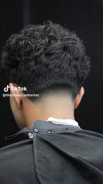 Taper Haircuts: Styles and Tips from Mexican Barbers