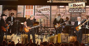 39 Years Ago: Waylon Jennings, Willie Nelson, Johnny Cash and Kris Kristofferson Record 'Highwayman'