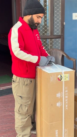 Prop vinay sharma on Instagram: "Ac install #navdurgaelectronics #actechnician #trendingreels #trendingreels #viralvideos"