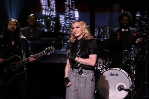 Madonna at Jimmy Fallon "Borderline" HD