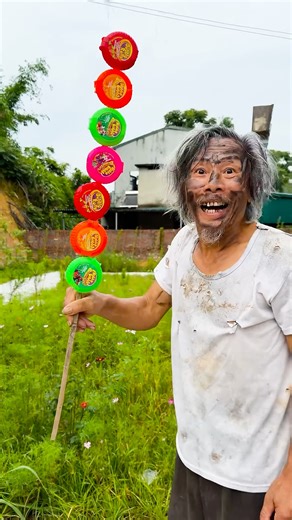 Introducing the "VitaWear SmartBand," a next- generation wearable gadget🎉P3754@junya1gou