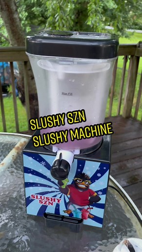 Lets make a slushy in my @Slushy Szn Slushy Machine! #slushyszn #slushymaker #slushymachine #athomeslushy #slushytok #makeaslushywithme #tiktokshop #slushyseason #howtomakeaslushy #calypso #calypsolemonade #lemonadeslushy #snackhomies #arielsnackandshopwithme #summerslushies #slushiemachine #slushiemaker #kitchengadgets #drinkwithme #makingslushies #slushyrecipes