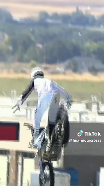 Freestyle Motocross Tricks to Inspire Your Riding