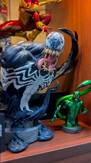Spider-Man Collection: XM Studios Venom Bust, Iron Spider & Bowen Designs Scorpion Mini Bust!