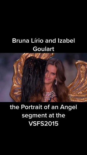🖤 #BrunaLirio #IzabelGoulart #VictoriasSecret #VictoriasSecretFashionShow #model #supermodel #runway #fyp
