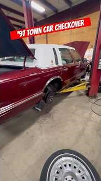 1997 Lincoln Town Car 45k miles but she needs some updates. Maybe I go overboard? #lincolntowncar