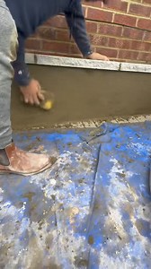 466K views · 2.5K reactions | Driveway wall done in traditional sand & cement. Rubbed up to a plain face finish. Enjoy.. #satisfying #plasteringlife #plastering #plasterer #plastererslife #reels #builder #builders #construction #fypシ゚ #fyp #foryou | Smooth1 | Facebook