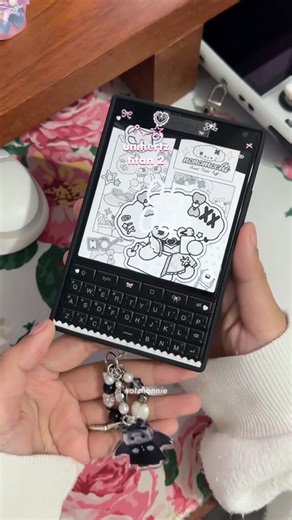 chonnie ☁️ gaming & tech on Instagram: "🐰 ive been waitinnngggg for this one (shout out to my friend @Nananajiglo for 100% influencing me to get this) #unihertz #blackberry #titan2 #dumbphone #notchonnie"