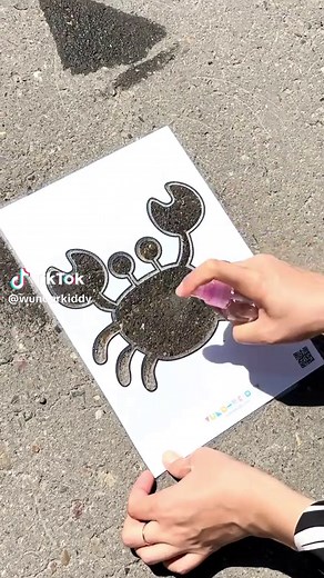 SUMMER COLORING PAGES FOR KIDS: DON'T JUST COLOR THEM... DRAW WITH WATER! 💧☀️ How to get your FREE printables? 💌 Visit WUNDERKIDDY.COM → search