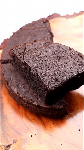 Easy 3-Ingredient Oreo Cake Recipe