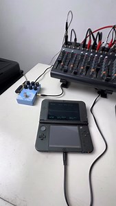 3.9K views · 174 reactions | Así es como uso pedales de guitarra para agregar efectos a mi setup con el que hago música electrónica con consolas de videojuego portátil #nintendo3ds #mvave #electronicmusic #dj | Monokromo | Facebook