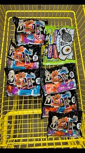 1.1K reactions · 163 shares | Dollar General Halloween Candy #dollargeneral #couponing #dg #dollargeneralcouponing #savemoney #cheap #dgcouponing #halloween #candy | Coupon w Charlie Brown | Facebook
