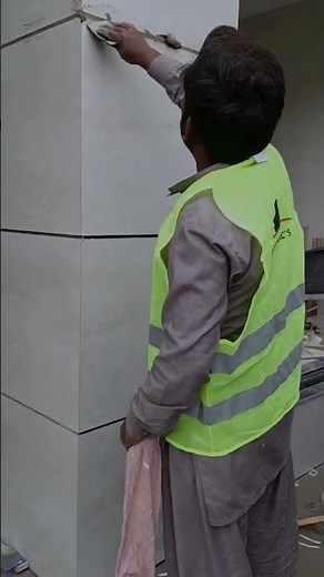 Modern Exterior Wall Tiling: Large Format Porcelain & Wood Cladding Install