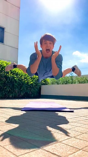 Superman Push Up Challenge: Test Your Strength with This Fun Workout